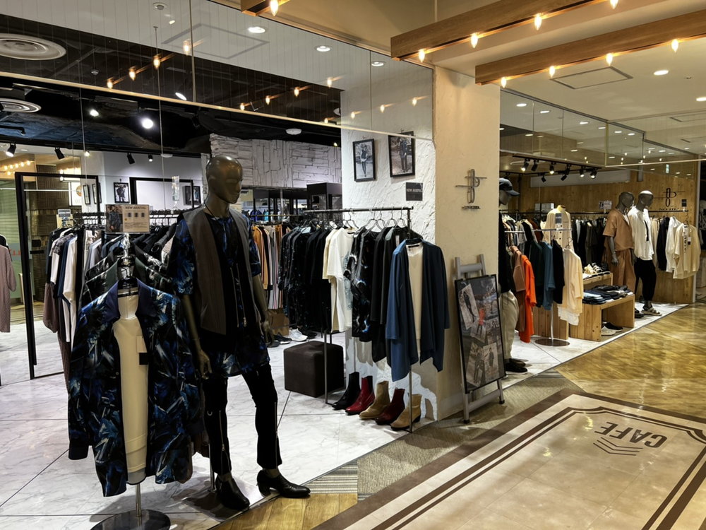 新宿ルミネエスト店